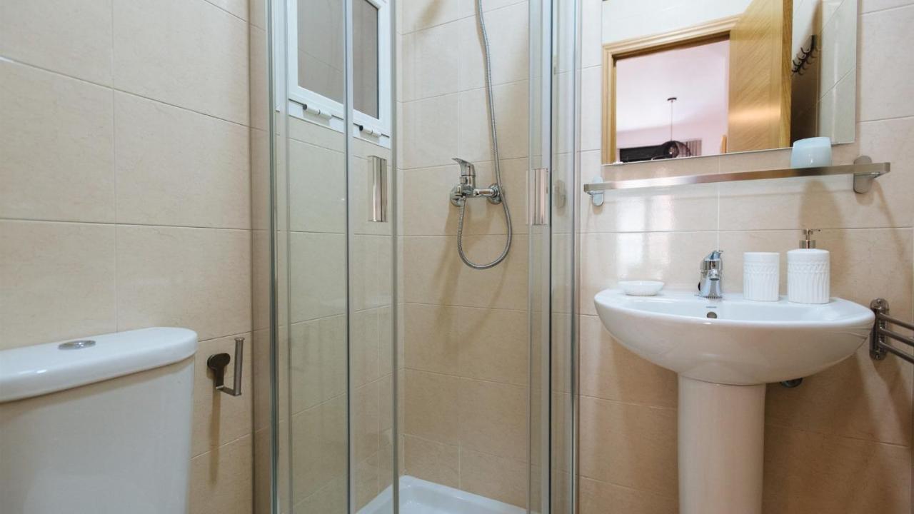 Chiqui And Vicente Suite Apartments Sevilla Eksteriør bilde