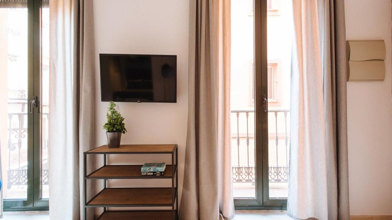 Chiqui And Vicente Suite Apartments Sevilla Eksteriør bilde