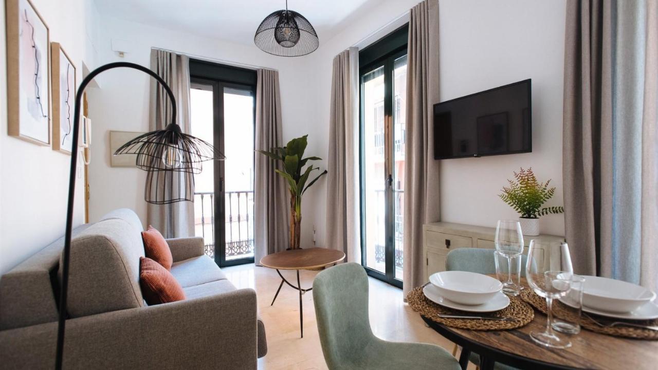 Chiqui And Vicente Suite Apartments Sevilla Eksteriør bilde
