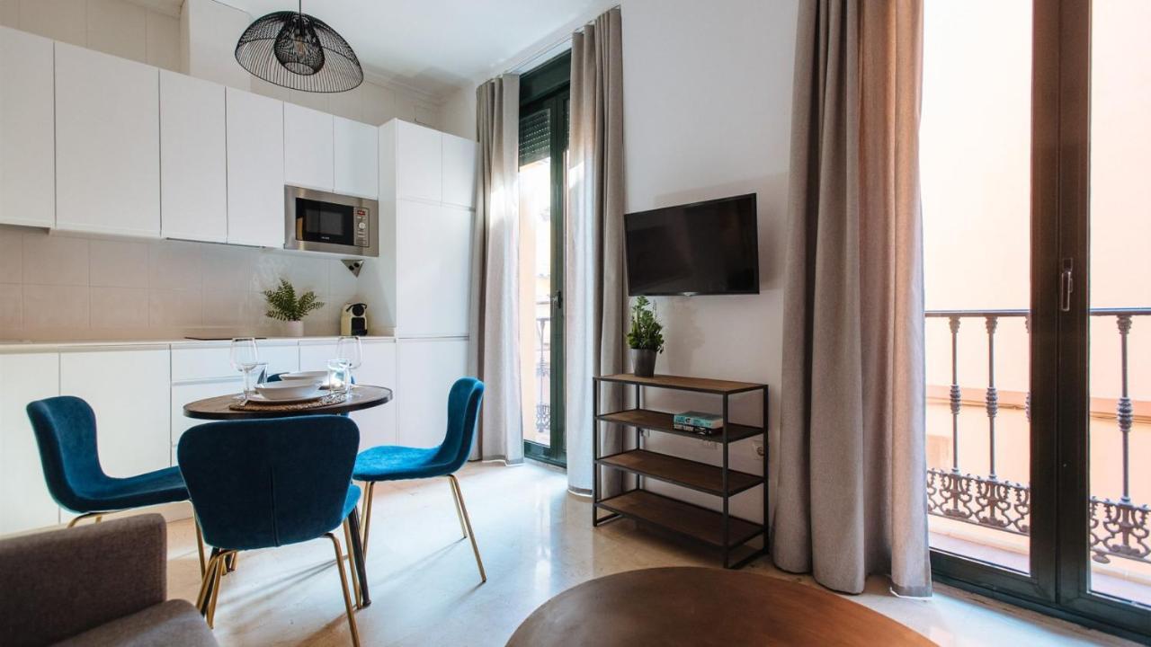 Chiqui And Vicente Suite Apartments Sevilla Eksteriør bilde
